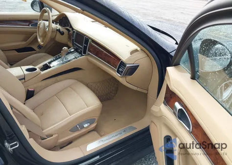 2012 Porsche Panamera 4 из США, поврежденный, VIN WP0AA2A77CL013761